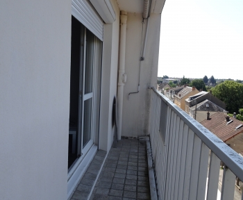 Location Appartement meublé 1 pièce Châteauroux (36000)