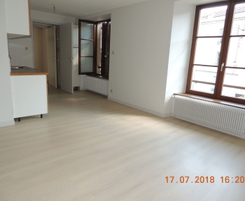 Location Appartement 3 pièces Neufchâteau (88300) - Centre ville