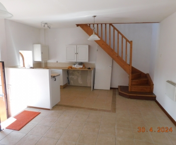 Location Maison 2 pièces Sainte-Marie-du-Bois (53110)