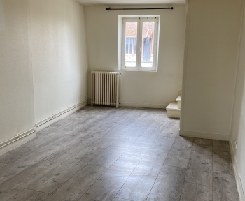 Location Appartement 2 pièces Provins (77160)