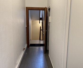 Location Maison 3 pièces Cambrai (59400) - Appartement