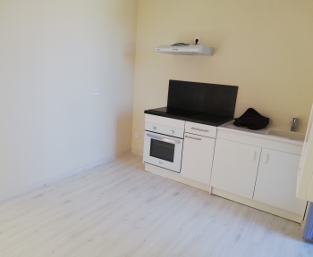 Location Appartement 2 pièces Issoudun (36100) - Rue Pierre Brossolette