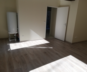 Location Appartement 2 pièces Issoudun (36100) - Rue Pierre Brossolette