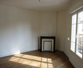 Location Appartement 2 pièces Reims (51100) - Reims Hyper Centre