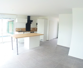 Location Maison 4 pièces Gouzeaucourt (59231) - gouzeaucourt T4