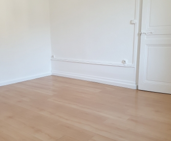 Location Appartement 2 pièces Pontarlier (25300) - Rue de Besançon