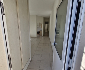 Location Appartement récent 4 pièces Terville (57180)