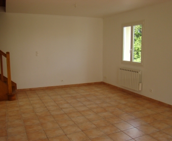 Location Maison 4 pièces Seur (41120) - SEUR