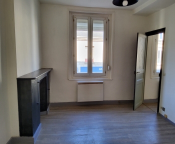 Location Appartement 2 pièces Contres (41700)