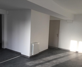 Location Appartement 2 pièces Thenay (41400) - Coeur de village