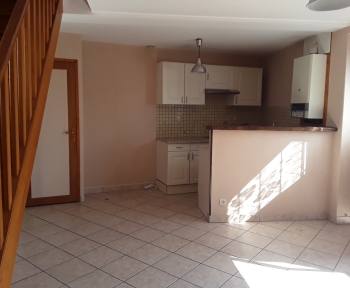 Location Maison 4 pièces Vineuil (41350) - Bourg Vineuil