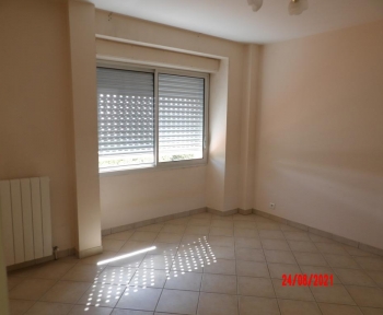 Location Maison 5 pièces Le Houga (32460)