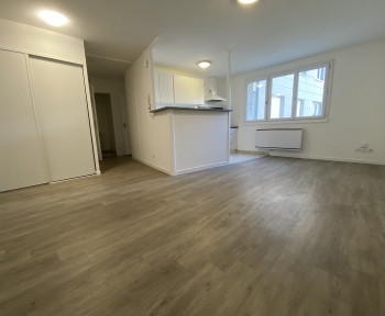 Location Appartement 2 pièces Nantes (44000) - Quartier Chantiers Navals