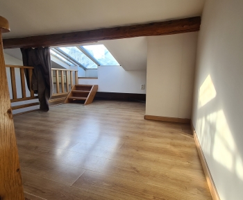 Location Appartement 3 pièces Cabriès (13480) - TRES PROCHE TOUS COMMERCES