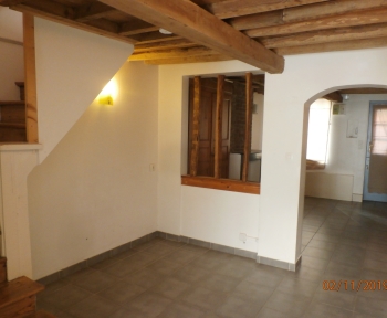 Location Maison 2 pièces Avesnes-le-Comte (62810)