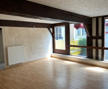 Location Appartement 2 pièces Châlons-en-Champagne (51000) - Rue d'Orfeuil