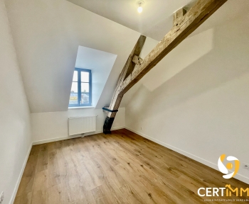 Location Appartement 4 pièces Arras (62000) - ancienne caserne militaire